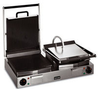 Lincat LRG2 Ribbed Top, Smooth Bottom Double Contact Grill'-0